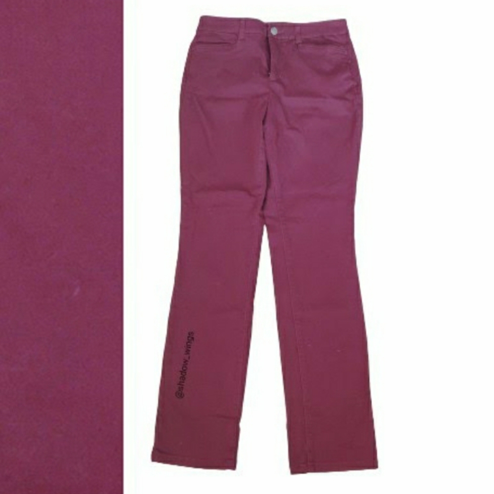 Christopher & Banks Signature Slimming Jeans / Size 4 Burgundy Straight Jeans